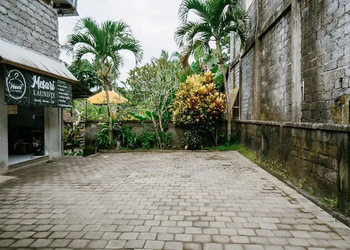 Bram House By The Travel Bali *
