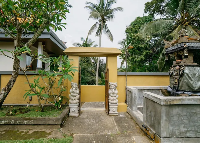Villa Bram House By The Travel Bali